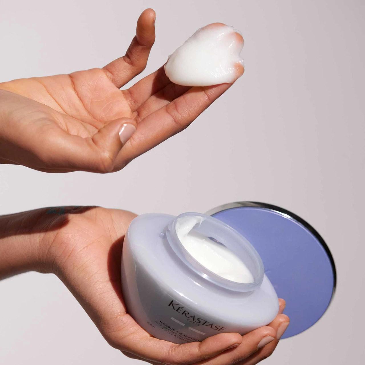 Masque Cicaextrême Kerastase Blond Absolu 200ml 7 Masque Cicaextrême Kerastase Blond Absolu 200ml – Image 5