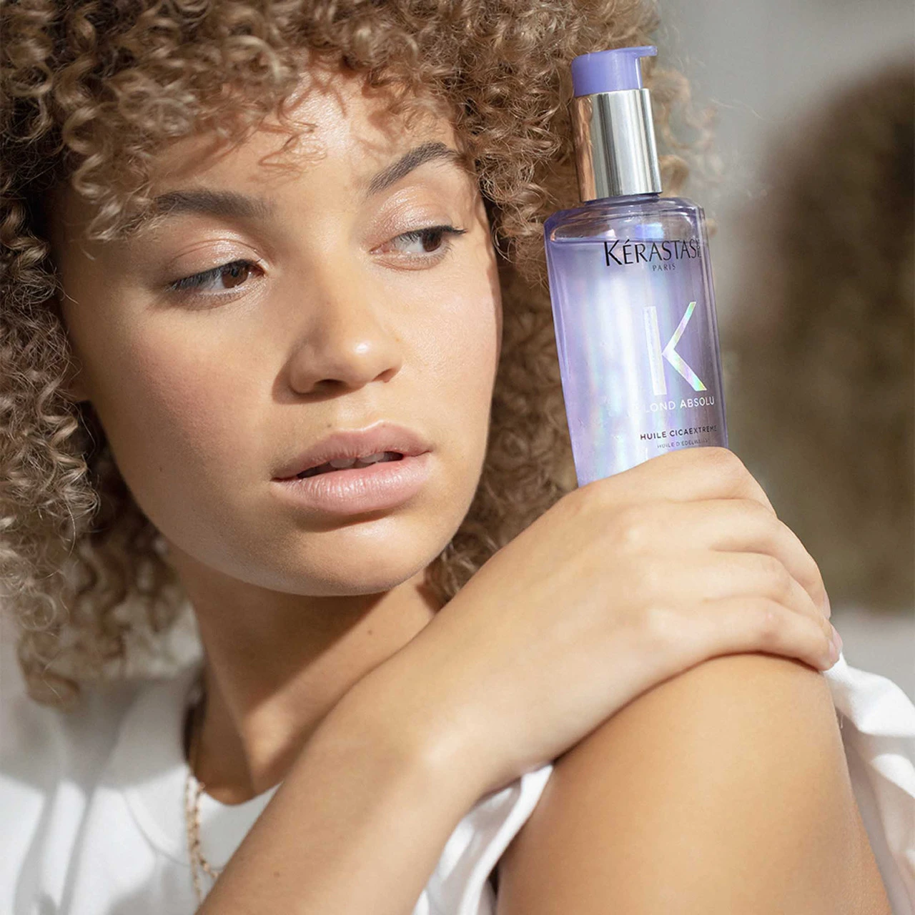 Huile Cicaextrême Kerastase Blond Absolu 100ml 9 Huile Cicaextrême Kerastase Blond Absolu 100ml – Image 7